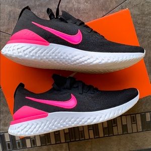 nike epic react black pink